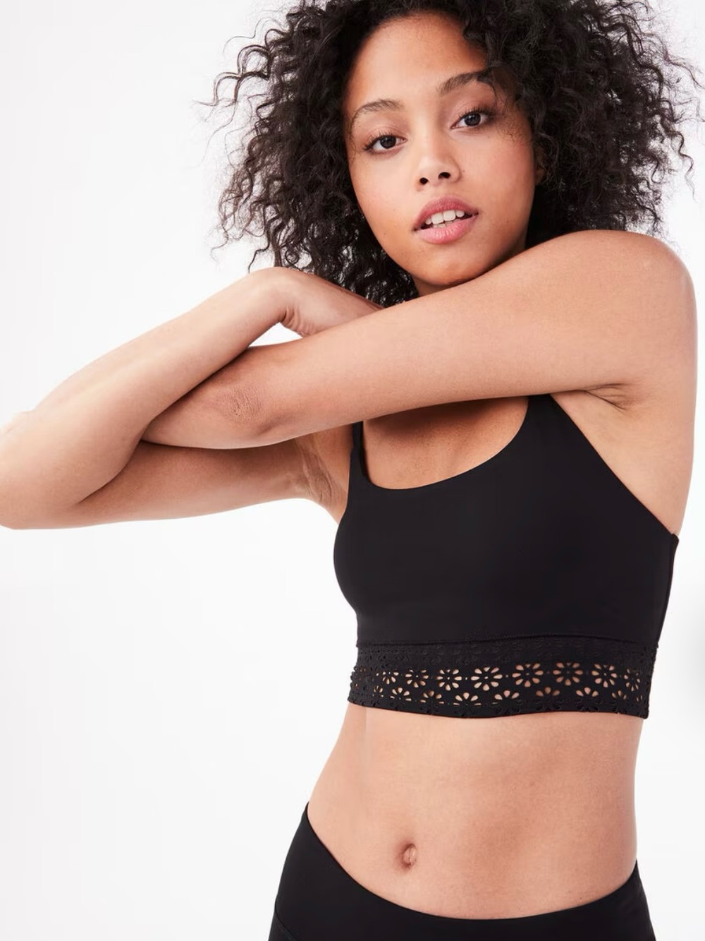 Aeropostale Laser-Cut Flower Sports Bra in Black M
